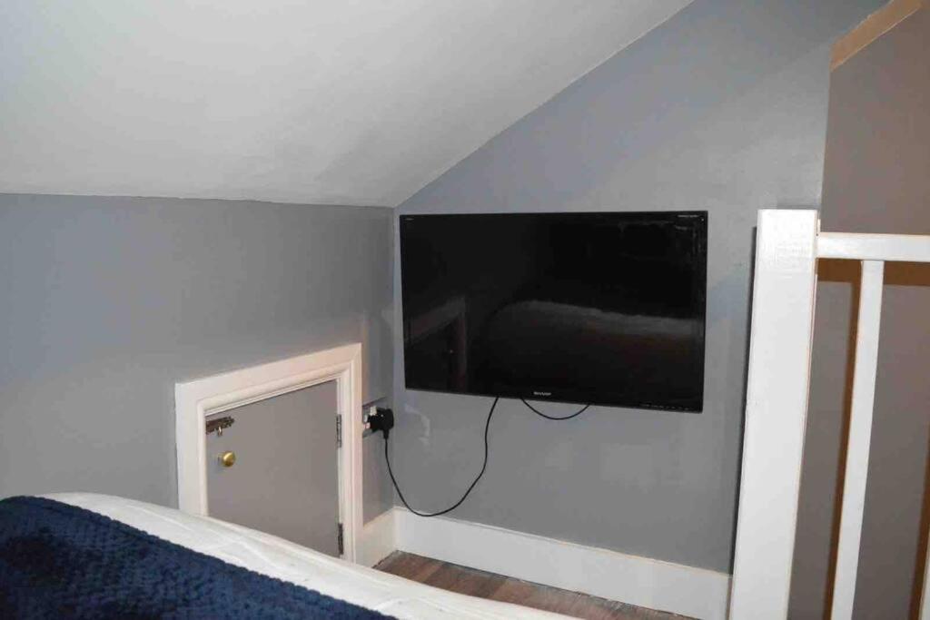 Willa Unique 4 Bed House In Derby Perfect For Contractors And Families Zewnętrze zdjęcie